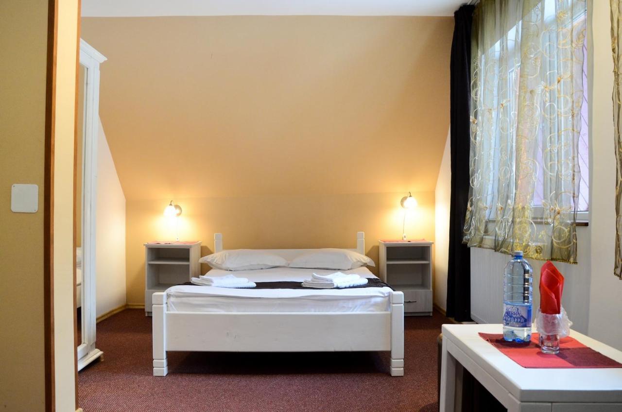Pensiunea Happy Inn Ватра Дорней Екстериор снимка