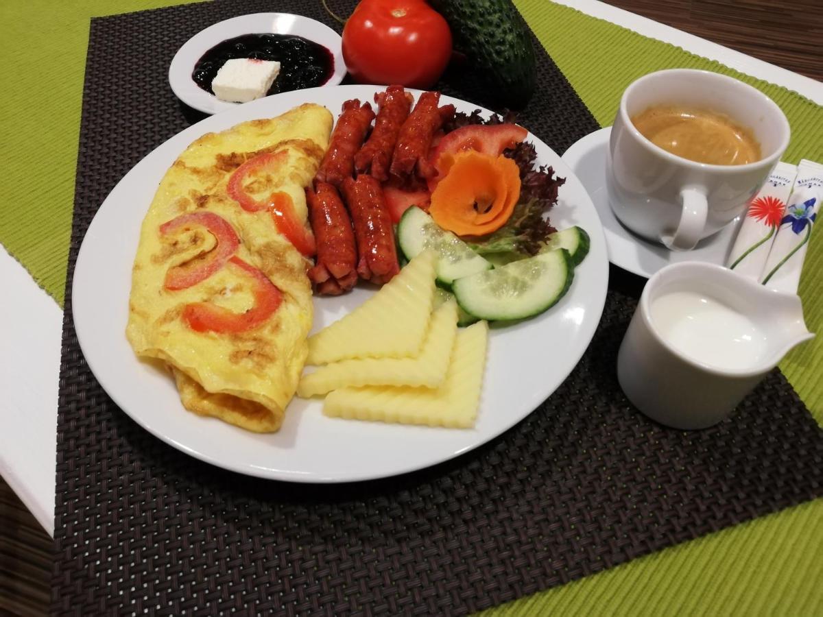 Pensiunea Happy Inn Ватра Дорней Екстериор снимка